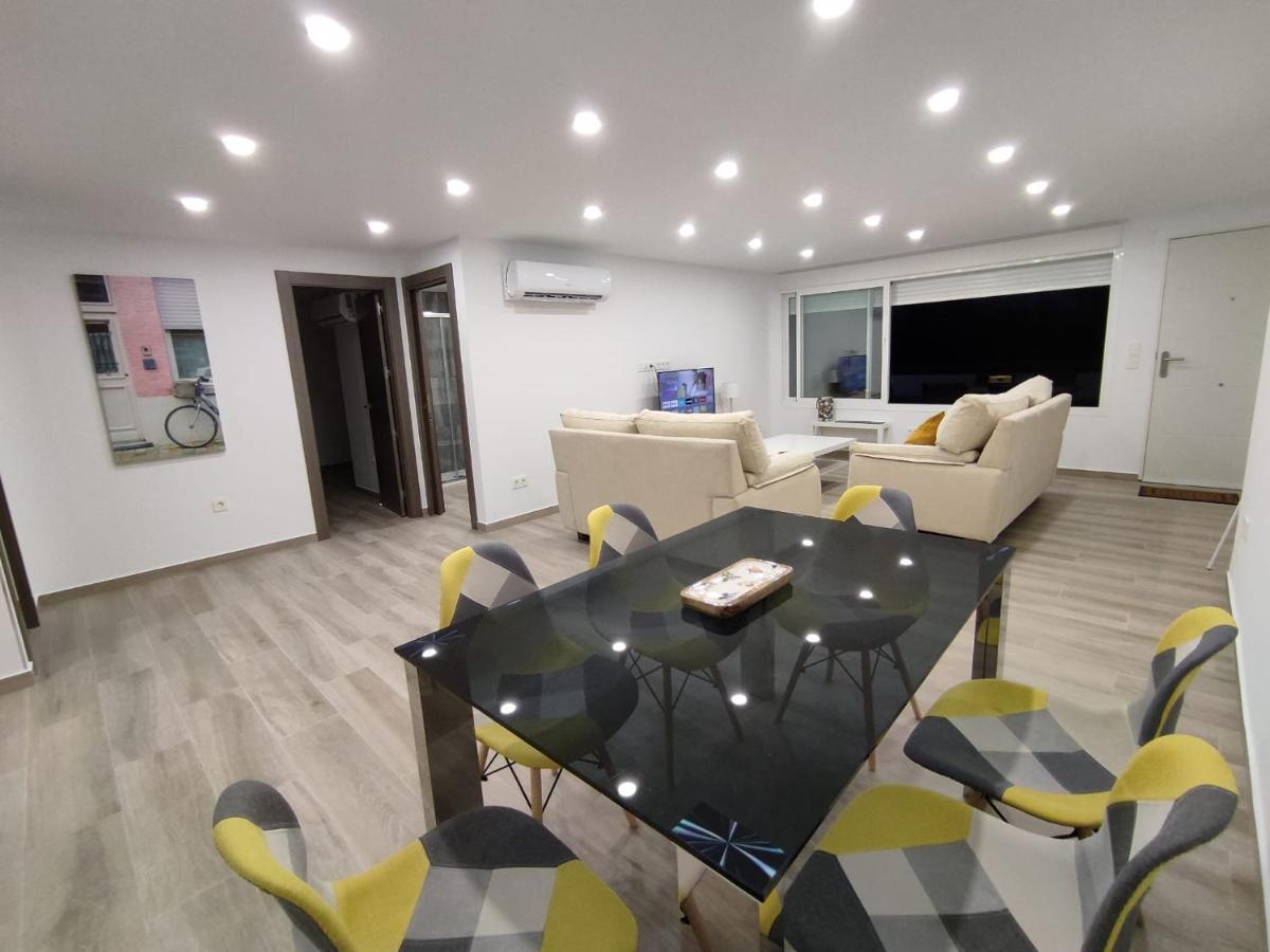 Apartamentos La Libertad 2 贝纳尔马德纳 外观 照片
